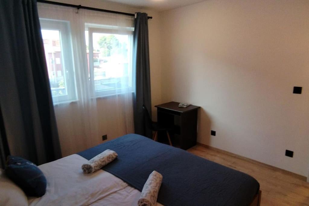 Cute Apartment Marla Art Close To Center Pula Exterior foto